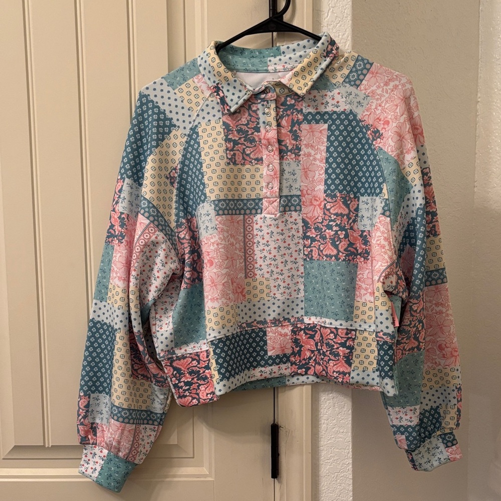 Simply Southern Patchwork Pullover Top Cropped Sweatshirt Small
